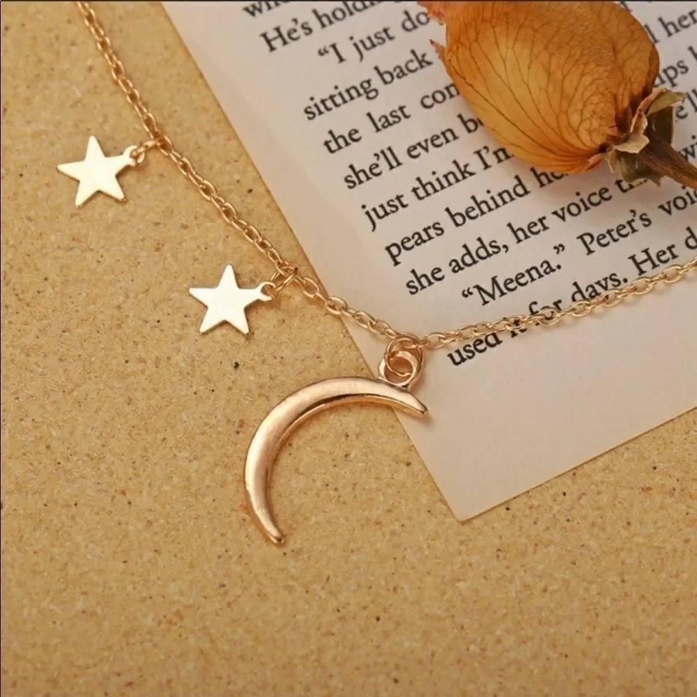 Necklace Dainty crescent moon and stars cute
